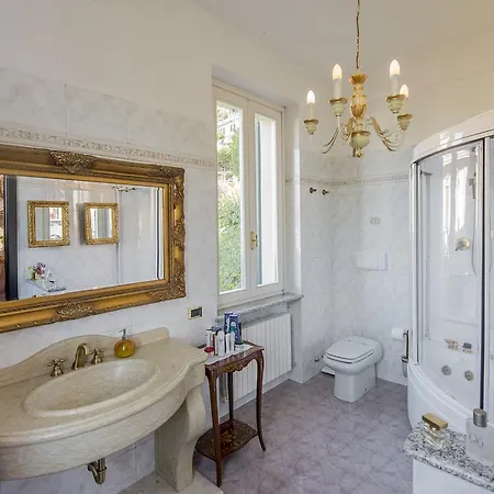 ベッド・アンド・ブレックファスト Puccini レッコ