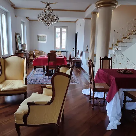 Bed & Breakfast Puccini 3*